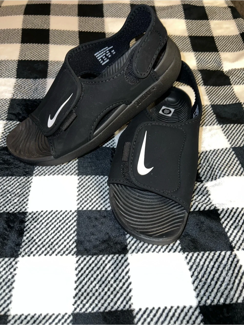 New Nike Black Kids' Slide Sandals with White Swoosh
